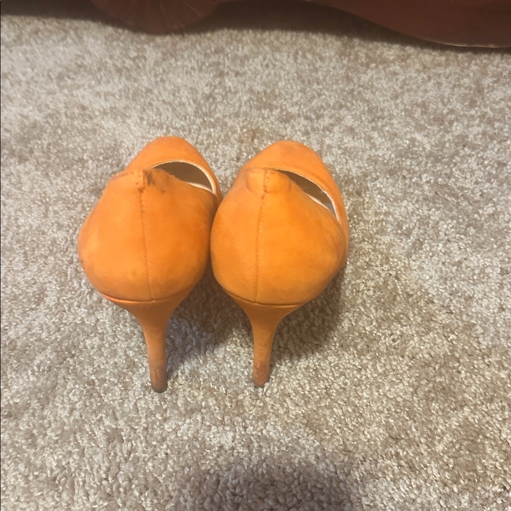 Jessica Simpson Bold Orange Heels - Picture 2 of 5